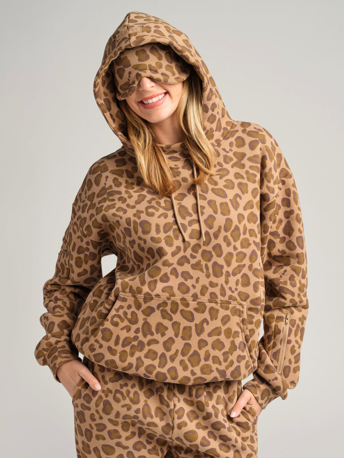 Unisex Heavyweight Fleece Travel Hoodie