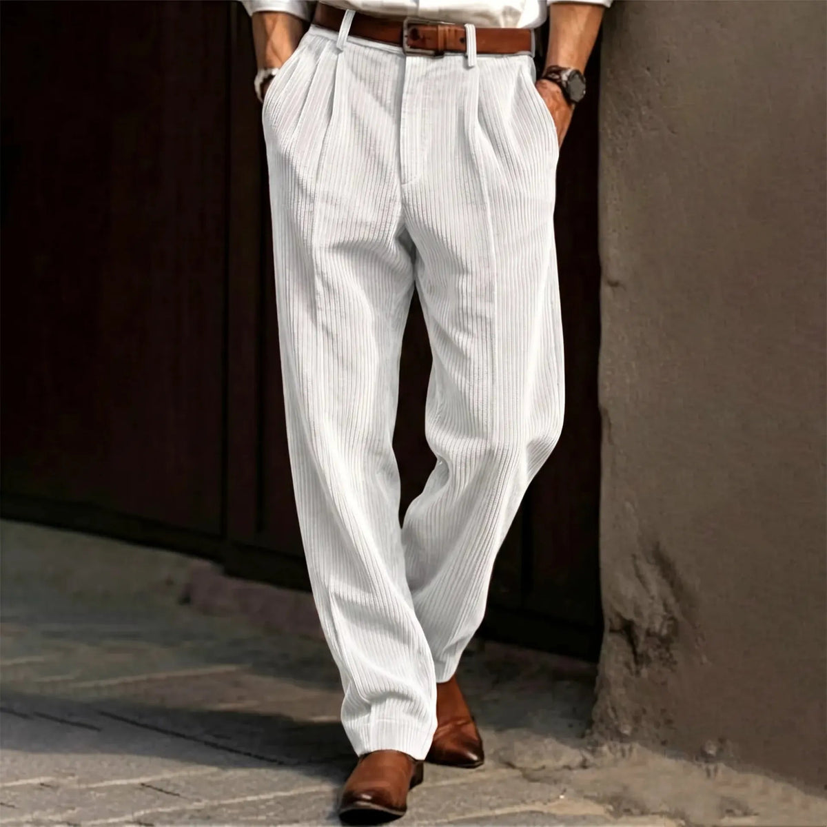 Men's Corduroy Relaxed-Fit Pants