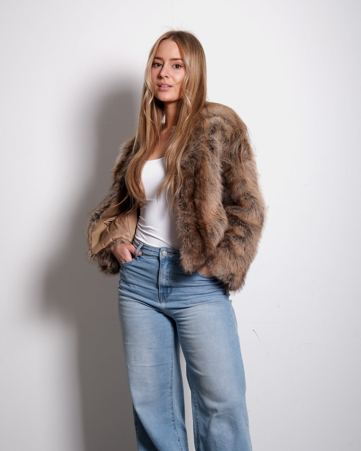 Women's Cropped Vegan Fur Jacket