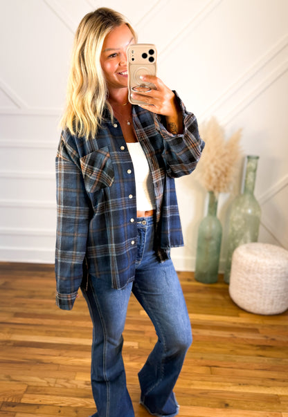 Women's Plaid Flannel Shirt