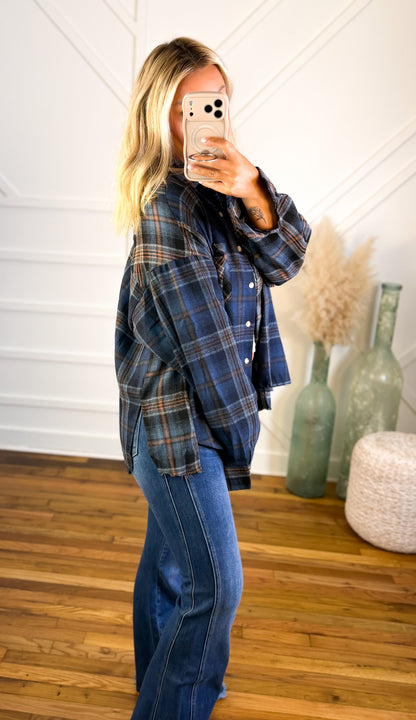 Women's Plaid Flannel Shirt