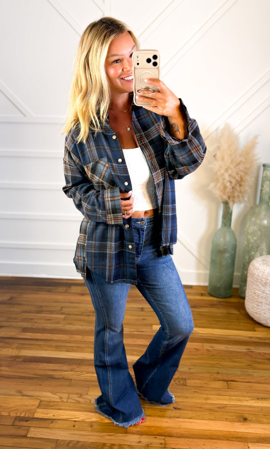 Women's Plaid Flannel Shirt